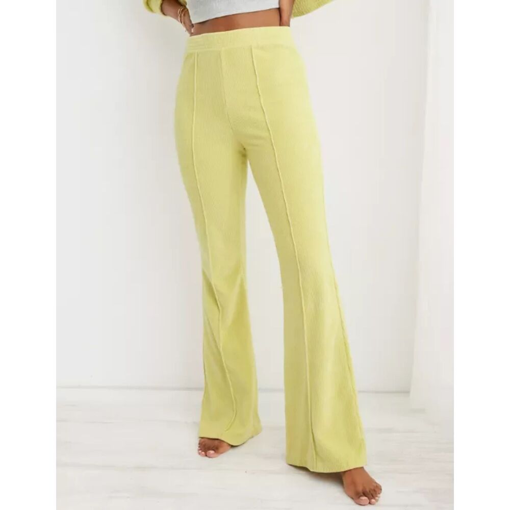 Aerie Groove-On Rib Velour Flare Pant, Batalina Green, Size L Regular
